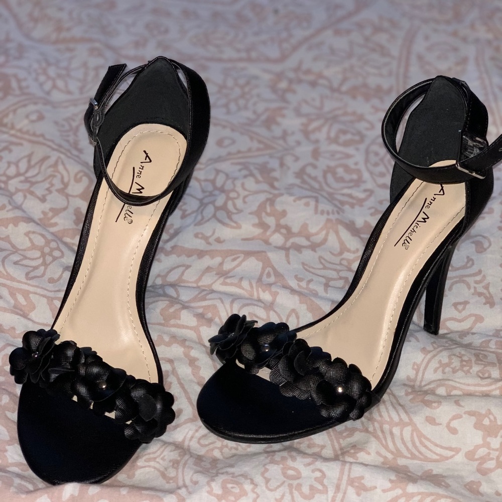 Ankle strap black heels